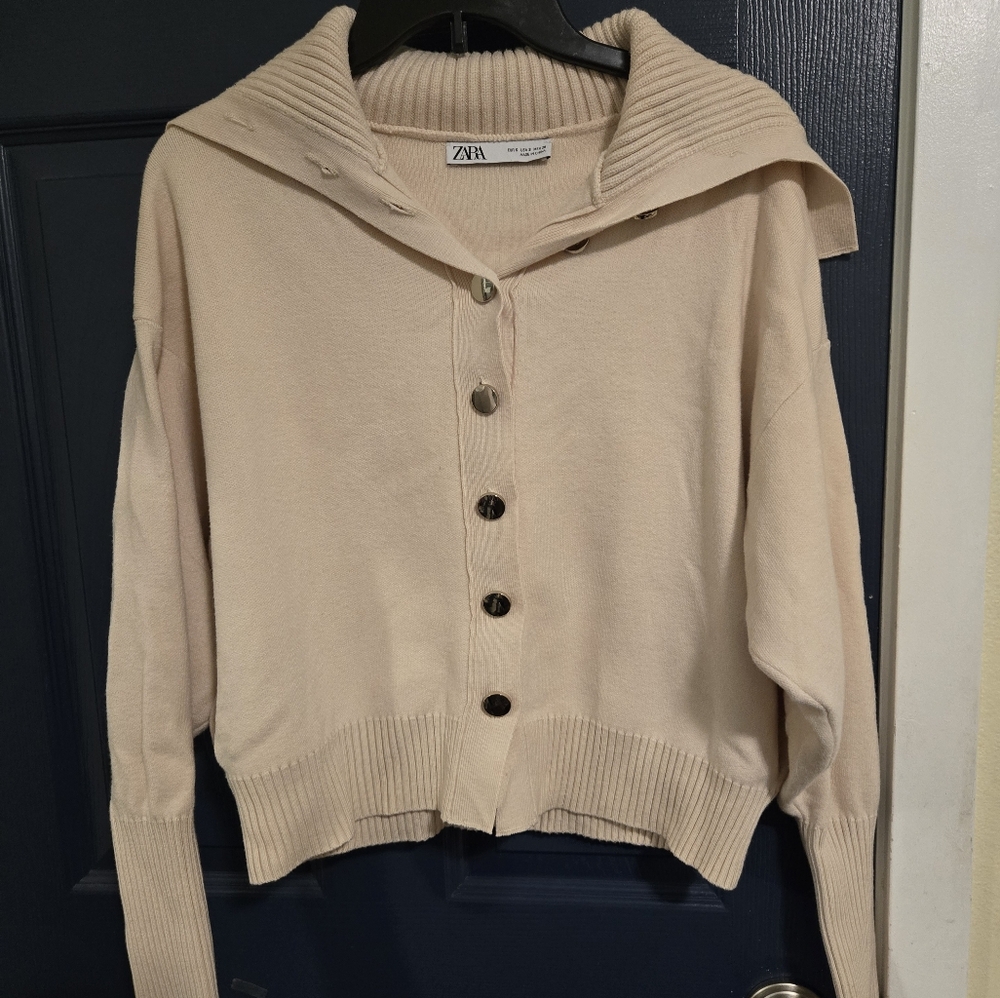 Zara sweater knitt wear size Small used